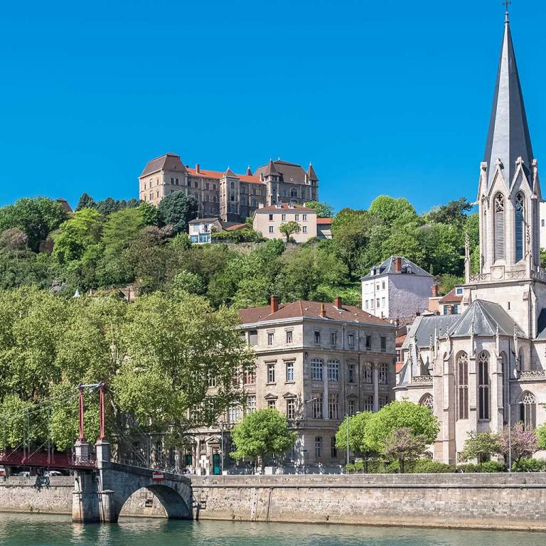 ESL Lyon language stay