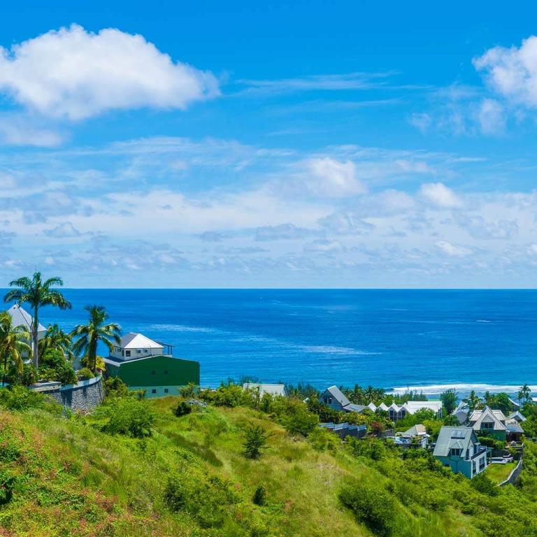 ESL Reunion Island language stay
