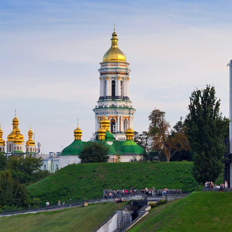 ESL Ukraine language stay