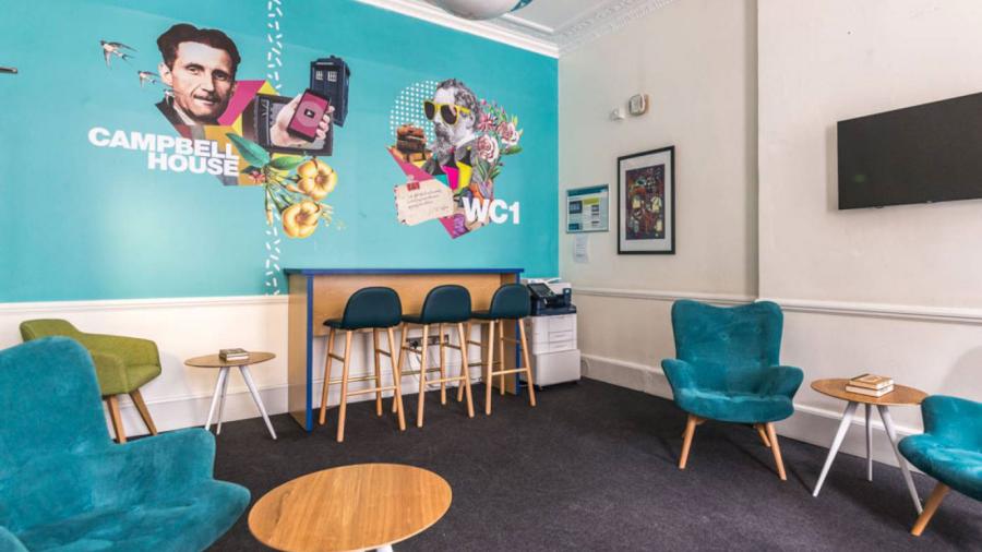 ESL Languages Alpadia London Central Common area 2
