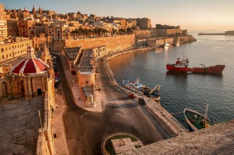 ESL Valletta language stay