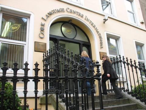 ESL English Ireland Northern Ireland: ACET cork language centre international